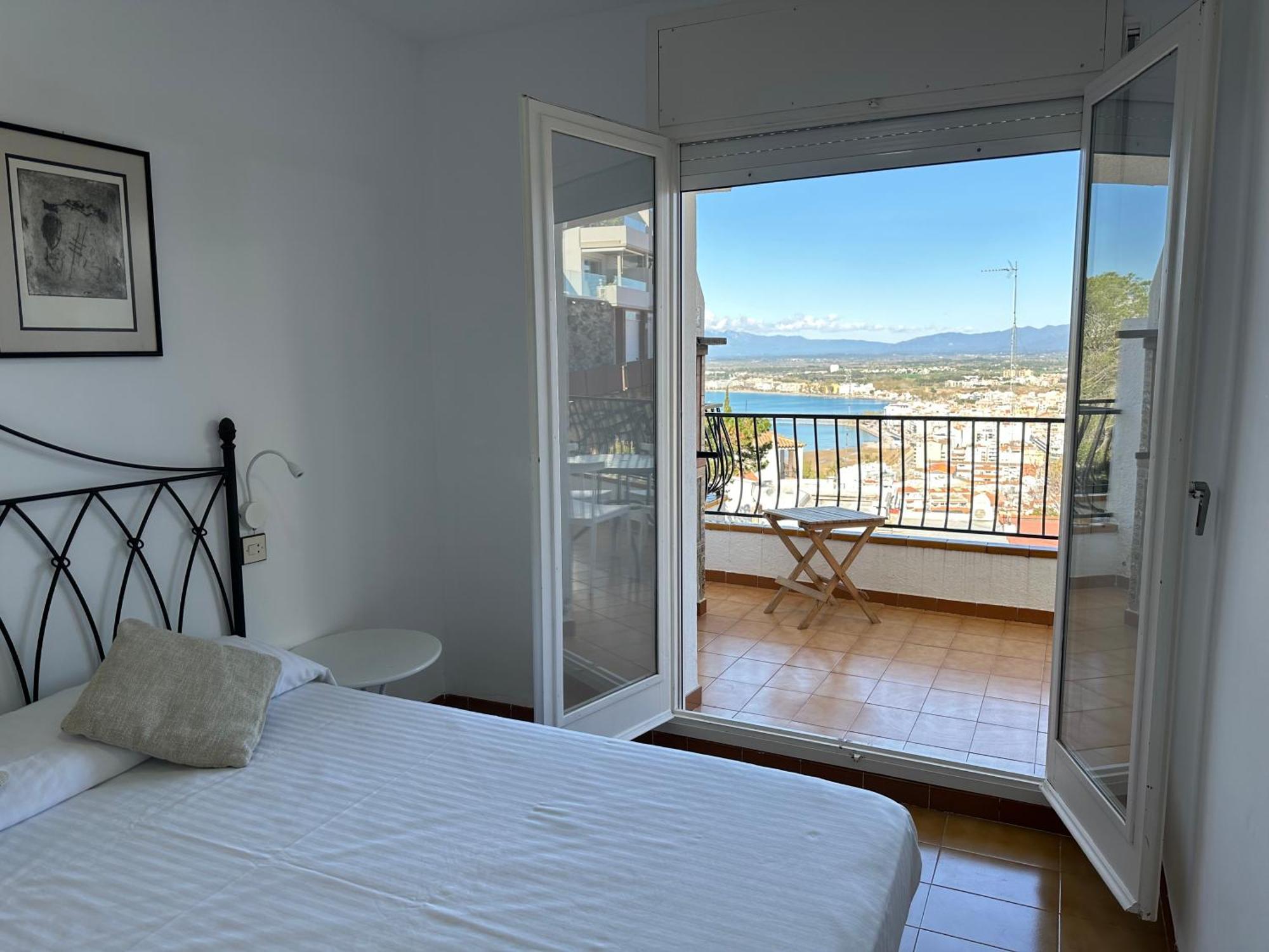 Agi Horitzo Mar Apartment Roses Exterior photo